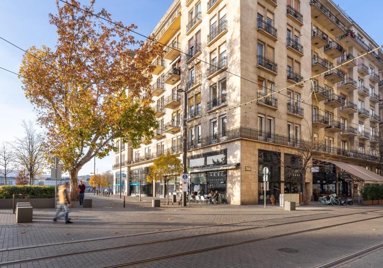 Riverbank Apartment At Parliament Budapest Exterior photo